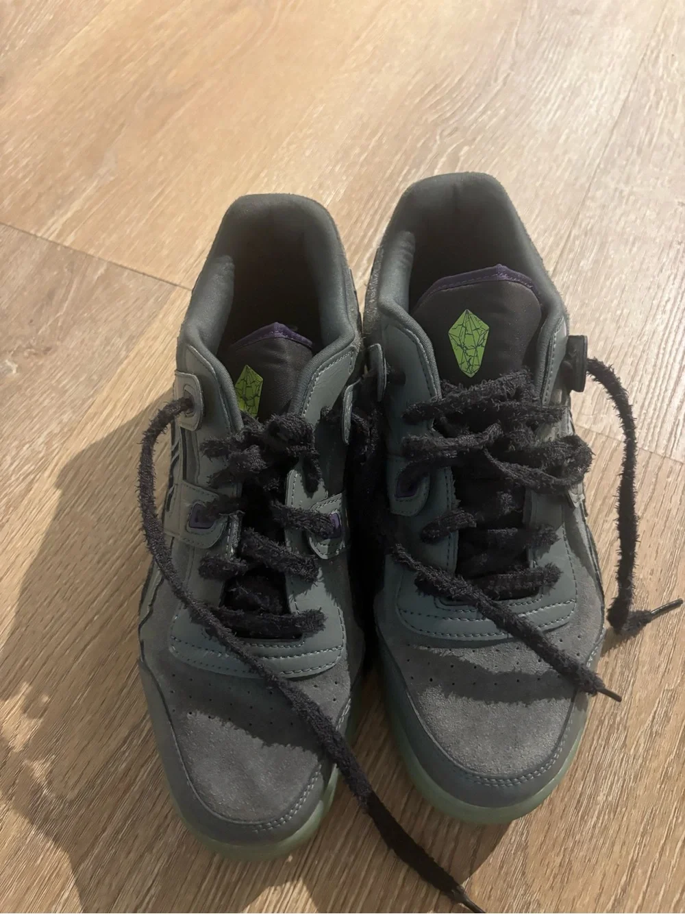 Reebok used see